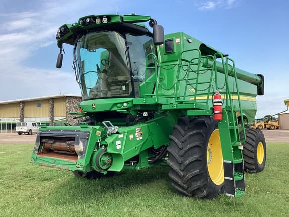 Image of John Deere S770 Primary image
