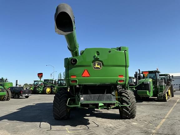 Image of John Deere S770 equipment image 3