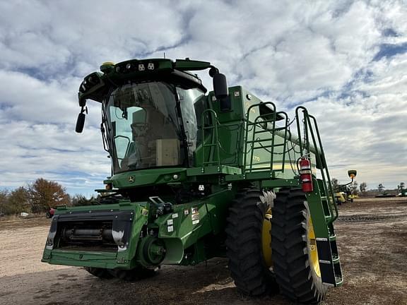 Image of John Deere S770 equipment image 2