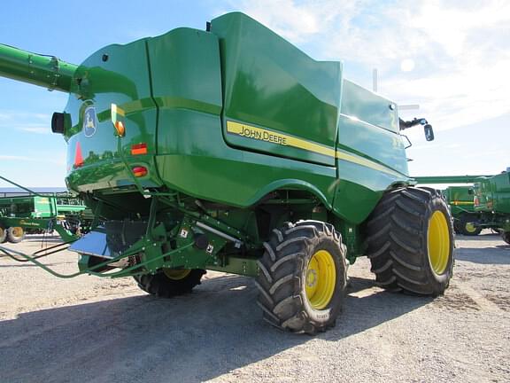 Image of John Deere S770 equipment image 4