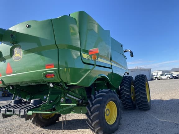 Image of John Deere S770 equipment image 4