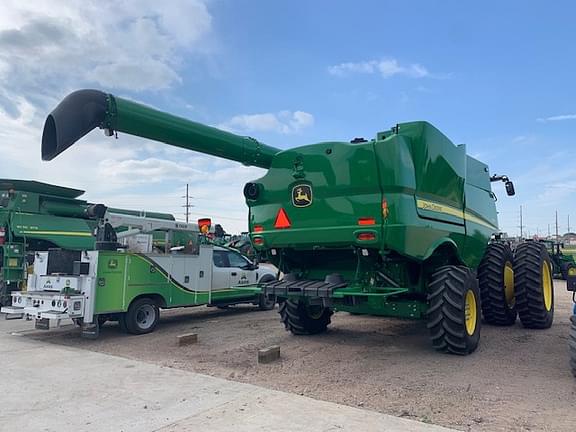 Image of John Deere S770 equipment image 3