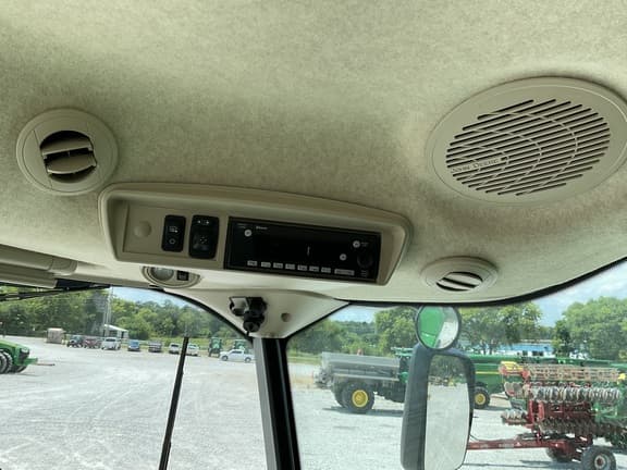 Image of John Deere S770 equipment image 3