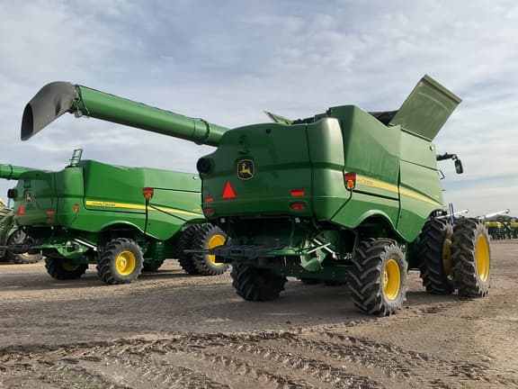 Image of John Deere S770 equipment image 4