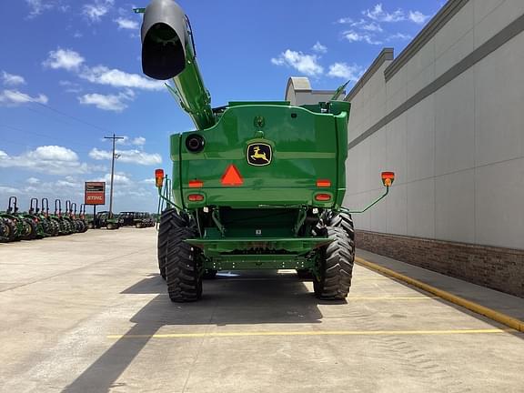 Image of John Deere S770 equipment image 3