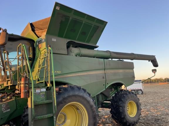 Image of John Deere S770 Primary image