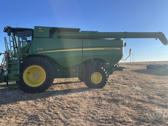 2024 John Deere S770 Equipment Image0