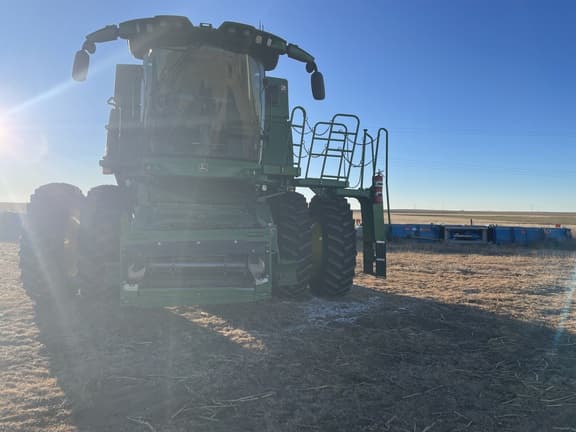 Image of John Deere S770 equipment image 3