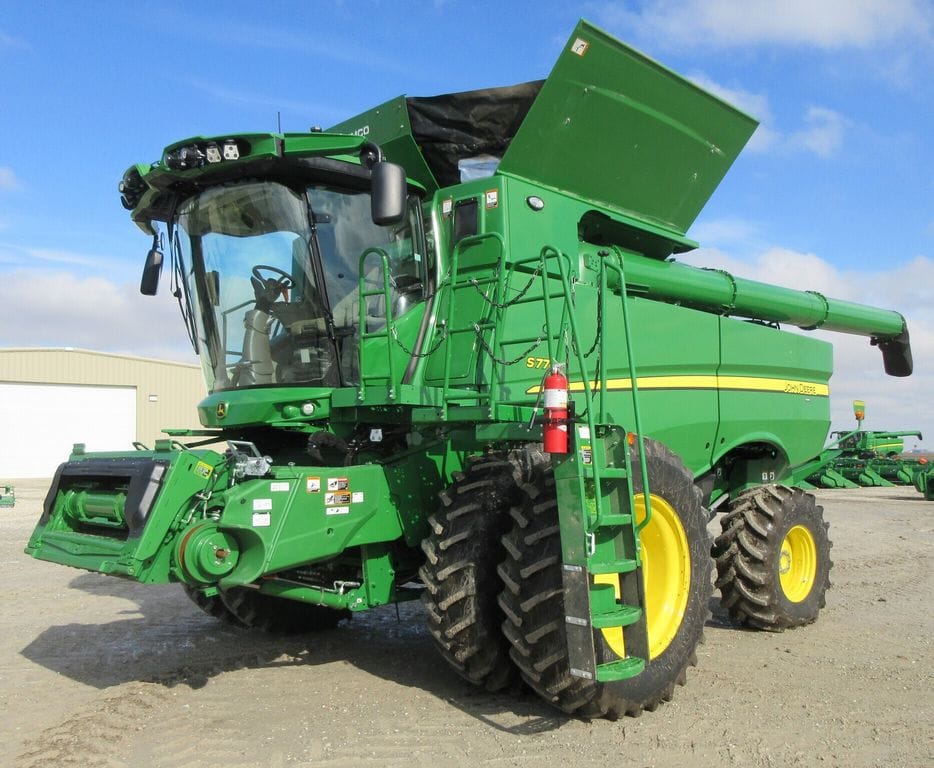 2024 John Deere S770 Equipment Image0