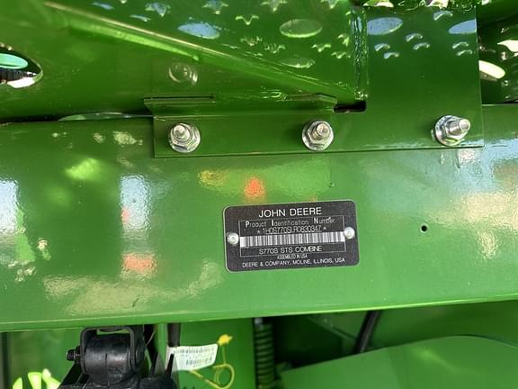 Image of John Deere S770 Primary image