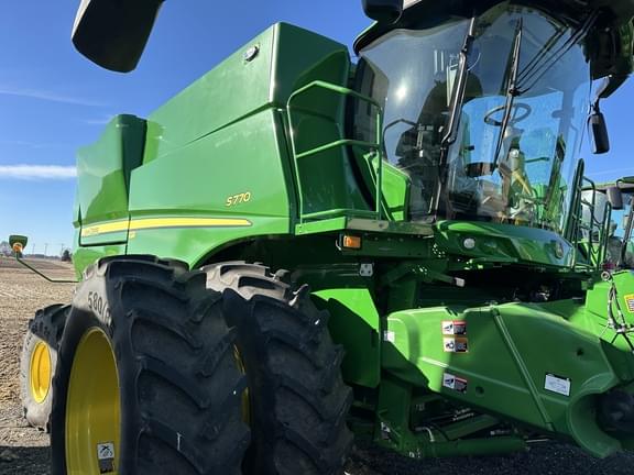 Image of John Deere S770 equipment image 3
