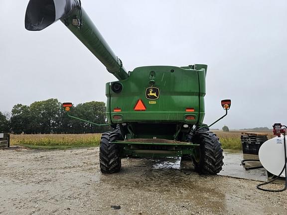 Image of John Deere S770 equipment image 3