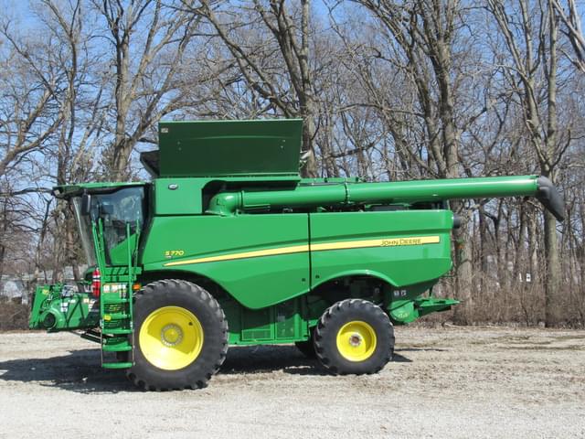 Image of John Deere S770 equipment image 1
