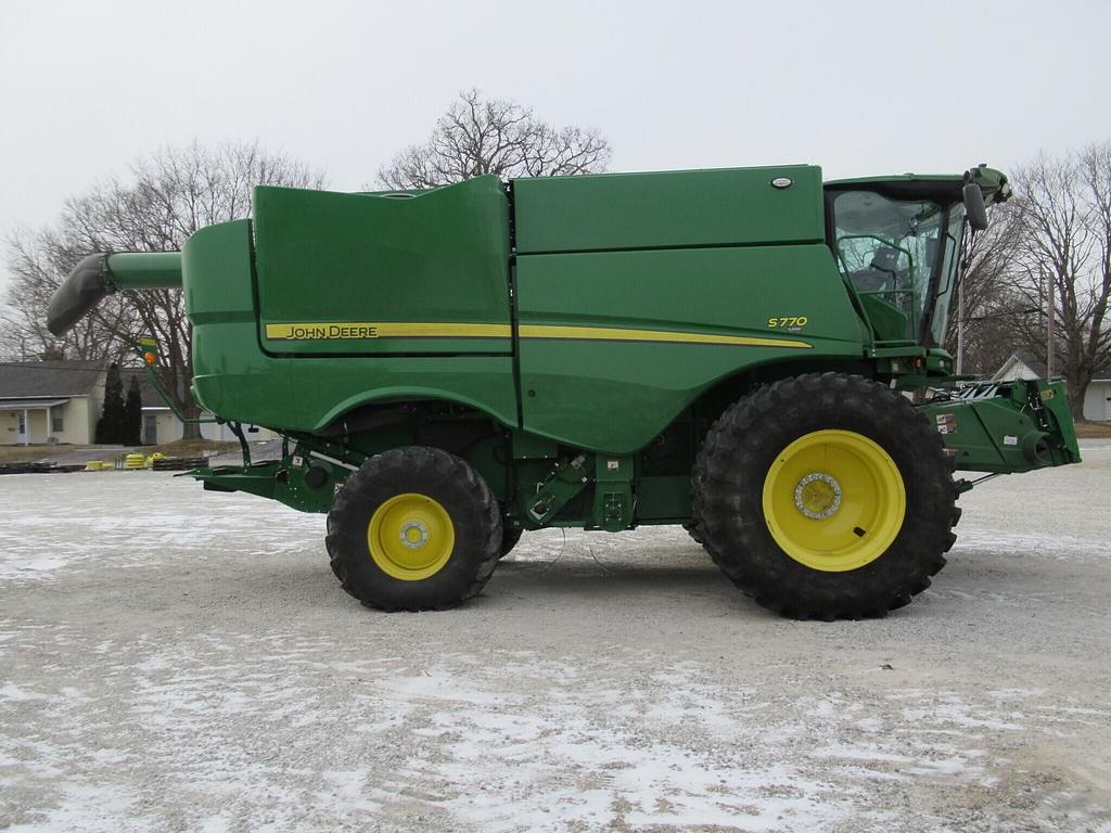 Image of John Deere S770 Primary image