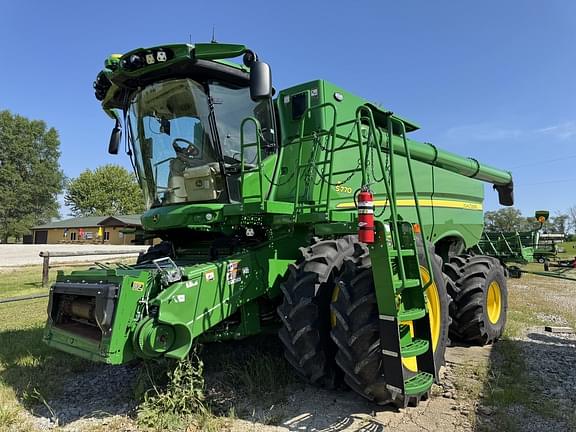 Image of John Deere S770 Primary image