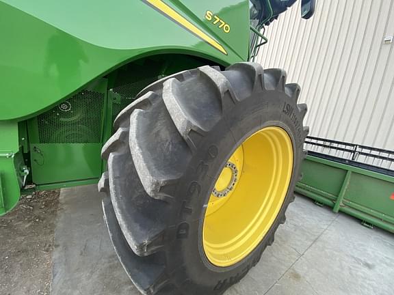 Image of John Deere S770 equipment image 3