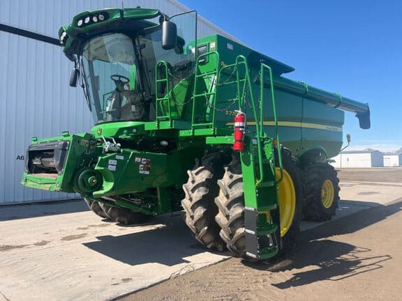Image of John Deere S770 Primary image