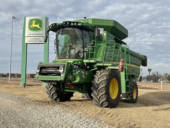 Image of John Deere S770 Primary image