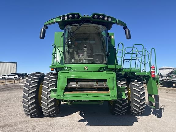 Image of John Deere S770 equipment image 1