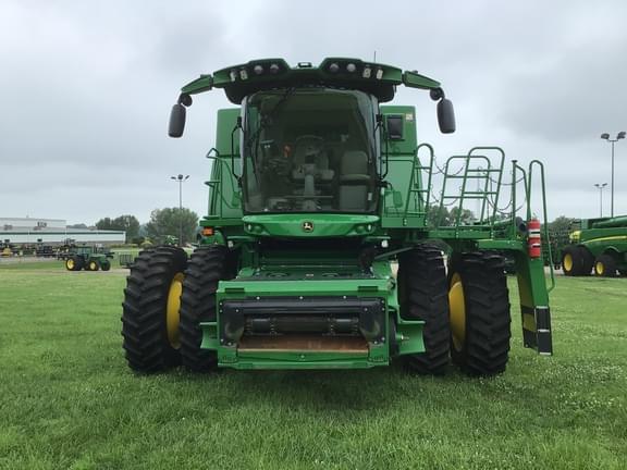 Image of John Deere S770 equipment image 1