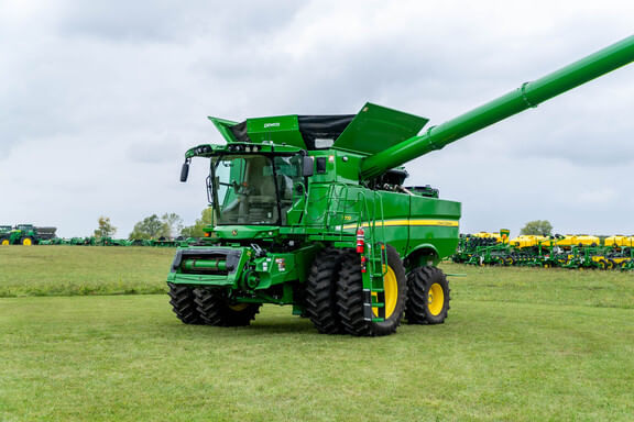 2024 John Deere S770 Equipment Image0