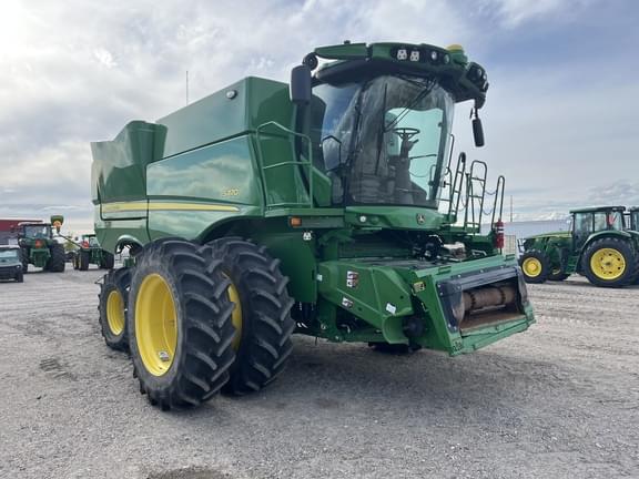 Image of John Deere S770 equipment image 4
