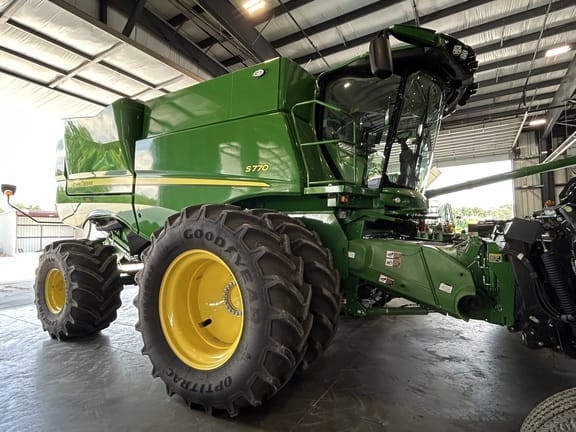 2024 John Deere S770 Equipment Image0