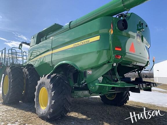 Image of John Deere S770 equipment image 3