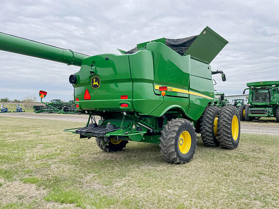 Image of John Deere S770 equipment image 4