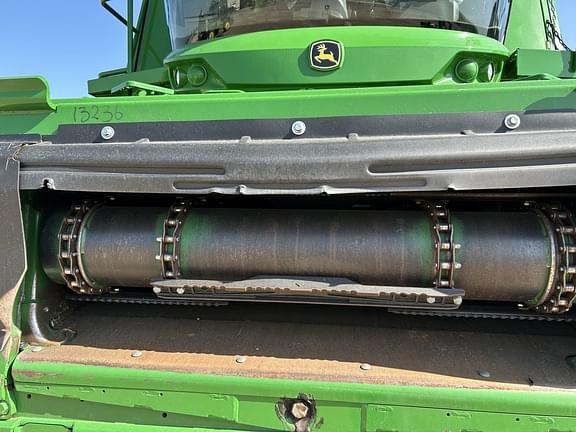 Image of John Deere S770 equipment image 2