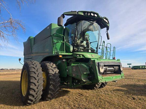 Image of John Deere S770 equipment image 3