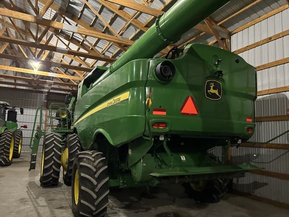 Image of John Deere S770 equipment image 4
