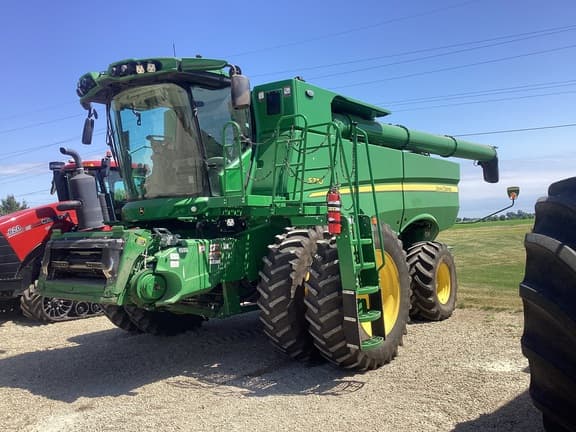 Image of John Deere S770 equipment image 2
