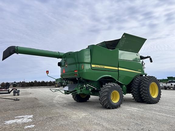 Image of John Deere S770 equipment image 3