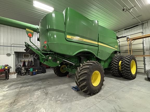 Image of John Deere S770 equipment image 4