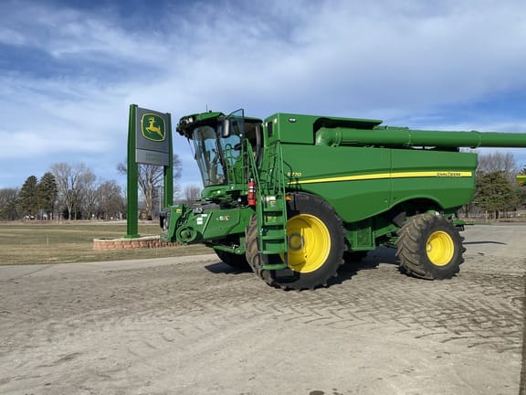 2024 John Deere S770 Equipment Image0