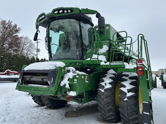 Image of John Deere S770 equipment image 3