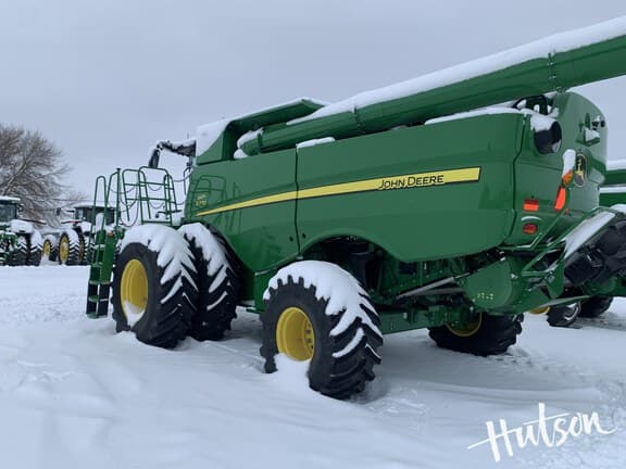 Image of John Deere S770 equipment image 2