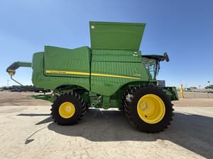 2024 John Deere S770 Image