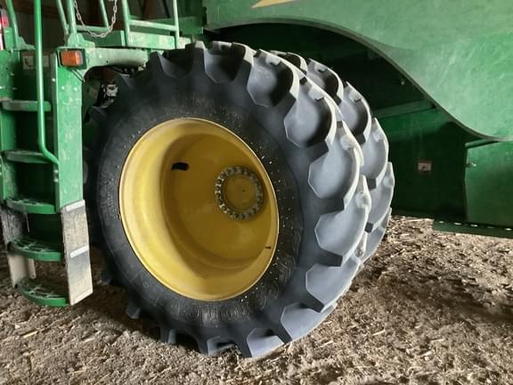 Image of John Deere S770 equipment image 3