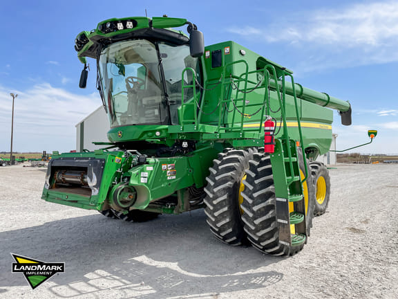 Main image John Deere S770