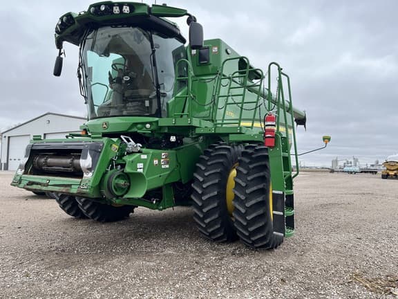 Image of John Deere S770 equipment image 2