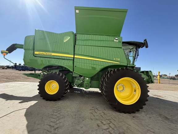 2024 John Deere S770 Equipment Image0