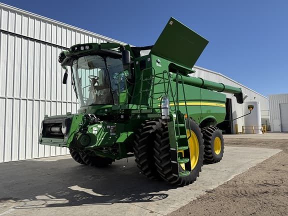Image of John Deere S770 equipment image 3