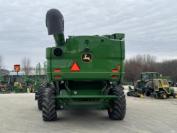 Image of John Deere S770 equipment image 4