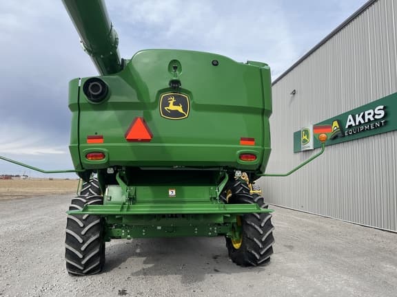 Image of John Deere S770 equipment image 4