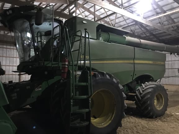 Image of John Deere S770 equipment image 1