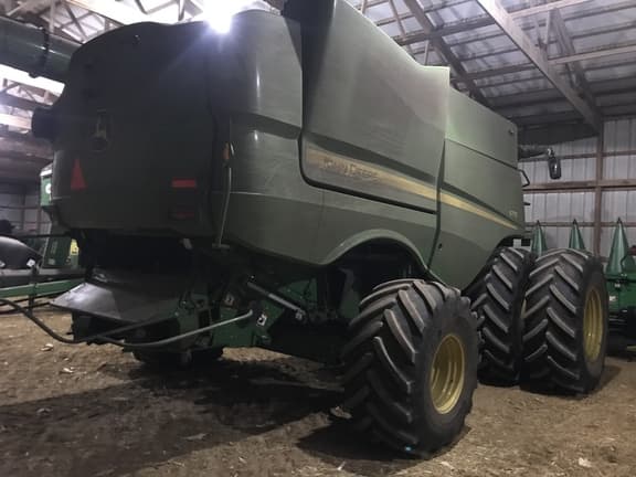 Image of John Deere S770 equipment image 4