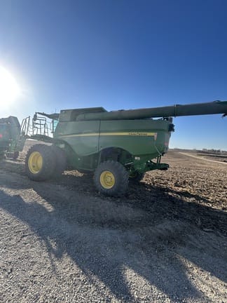 2024 John Deere S770 Equipment Image0