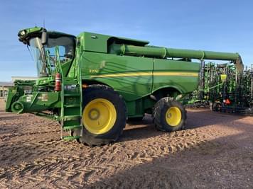 Main image John Deere S770